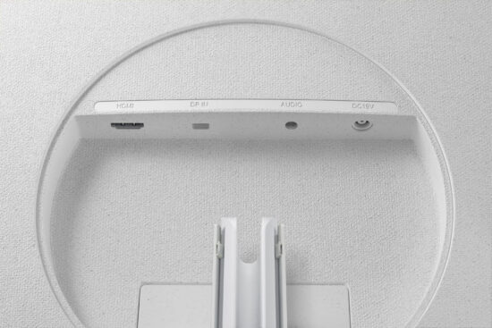 Samsung U32R591C Monitor Curvo 4K 32 Pulgadas - Image 7